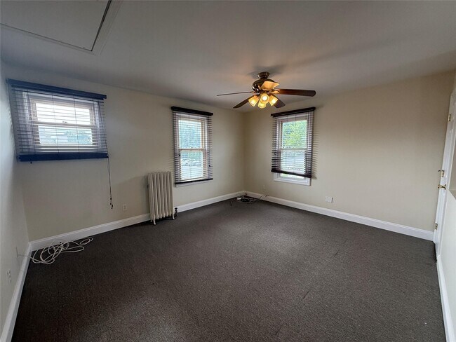 Building Photo - 23 Bellemeade Ave