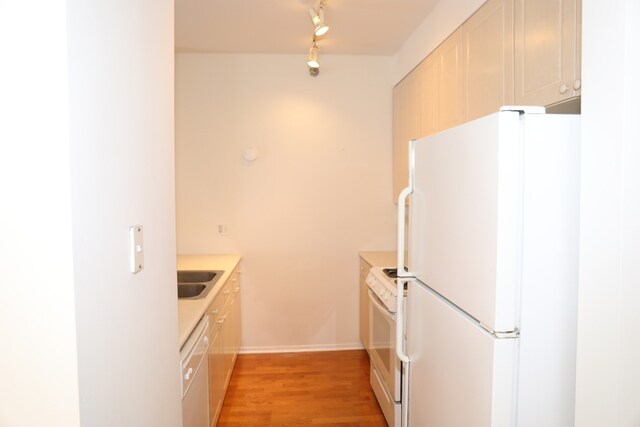 Building Photo - 330 N Jefferson St