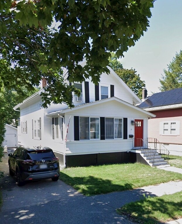 Primary Photo - 15 Essex St