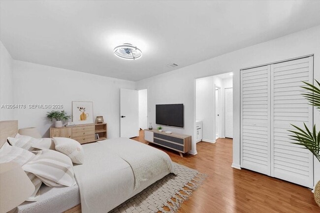 Building Photo - 12370 SW 52nd St