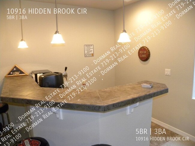 Building Photo - 10916 Hidden Brook Cir
