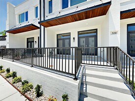 Building Photo - 324 Templeton Dr