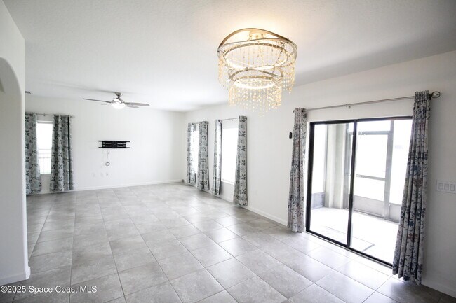 Building Photo - 4369 Alligator Flag Cir