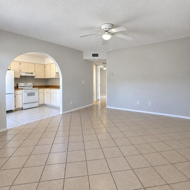 Building Photo - 4777 Orange Grove Blvd