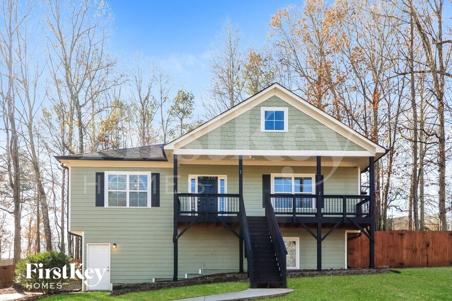 Primary Photo - 260 Sterling Dr