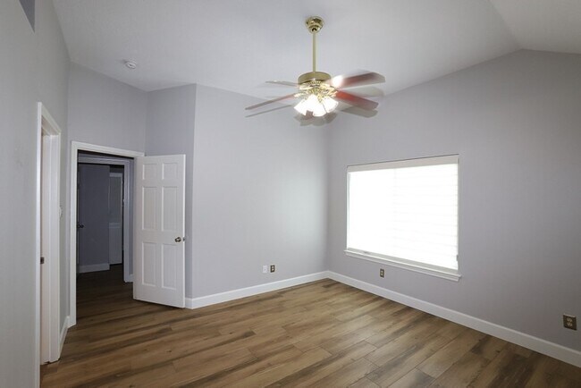 Building Photo - 3515 Cape Forest Dr