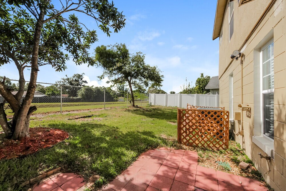Building Photo - 520 Madrigal Ct