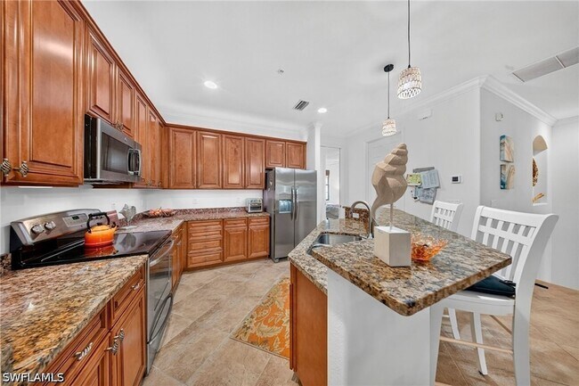 Building Photo - 8965 Malibu Ln