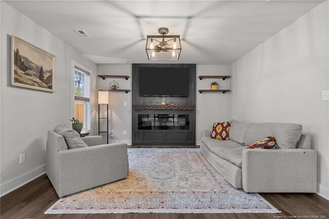 Building Photo - 247 N Horace Walters Rd