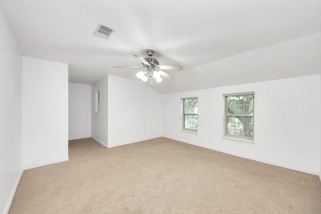 Building Photo - 832 Wax Myrtle Ln