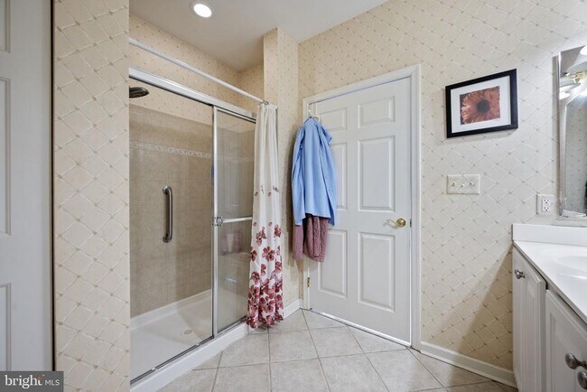 Building Photo - 2602 Clarion Ct