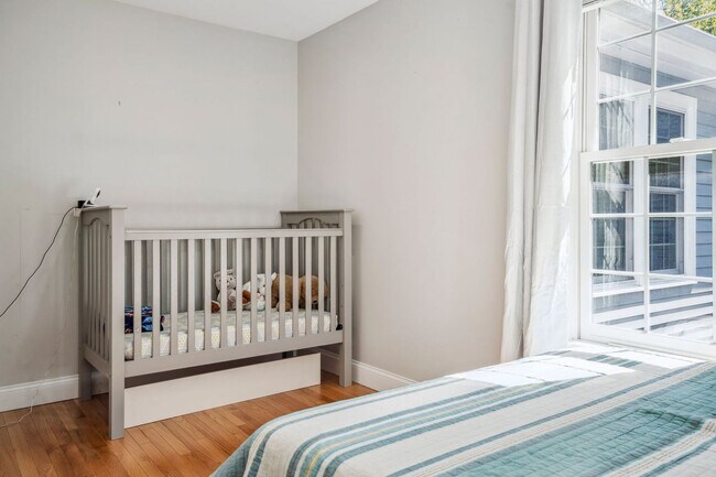 Building Photo - 550 Long John Rd