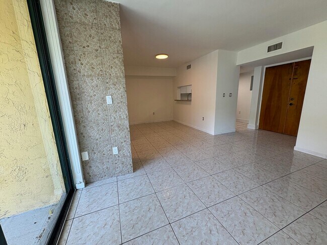 Building Photo - 11800 SW 18th St