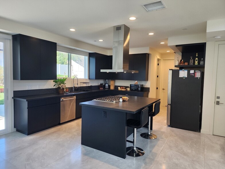 Building Photo - 417 Heidelberg Ave