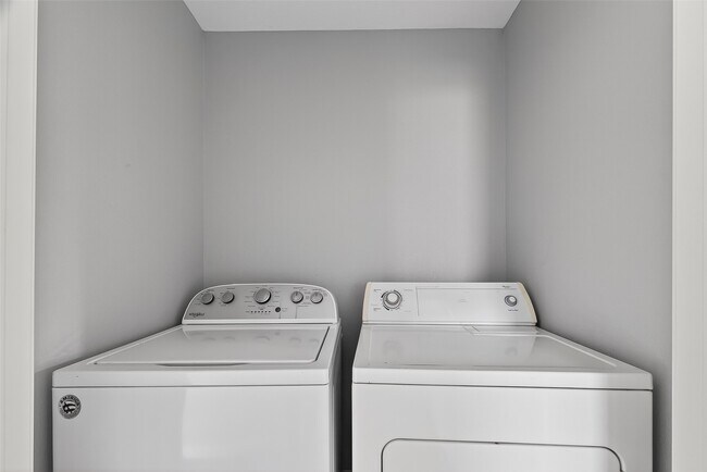 Building Photo - 4106 White St