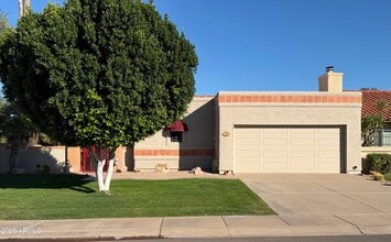 Building Photo - 8054 E Del Trigo