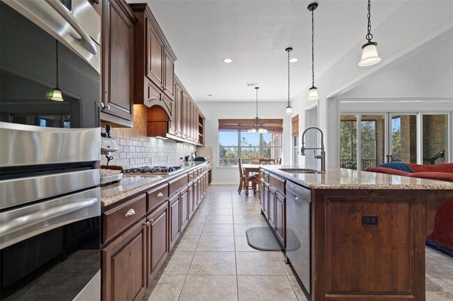 Building Photo - 172 Mirafield Ln