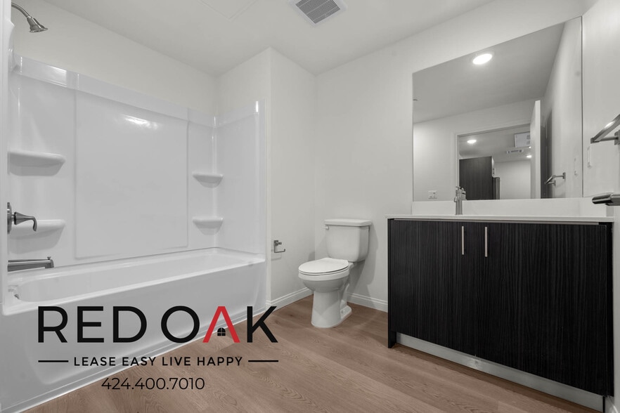 Building Photo - 218 S. Occidental-208