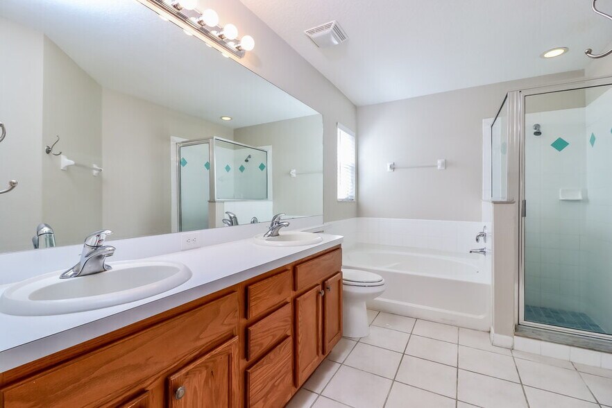 Building Photo - 609 Sunset Beach Ct