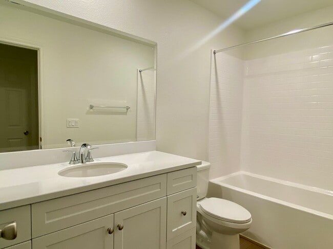 Building Photo - 3943 E Carmel Privado