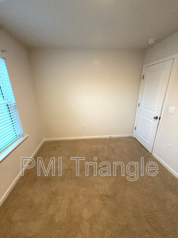 Building Photo - 5516 Musket Ct