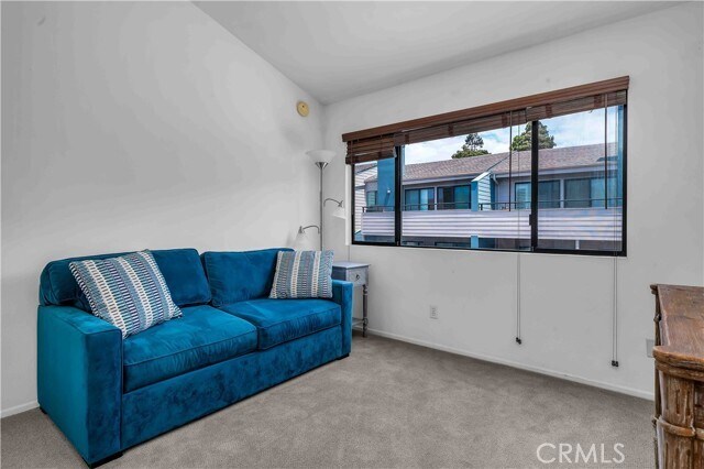 Building Photo - 420 Palos Verdes Blvd