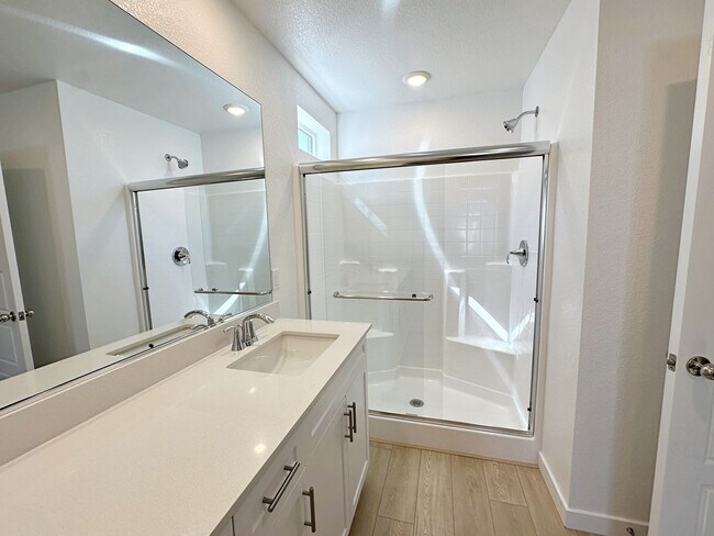 Building Photo - BRAND NEW BUILD! 2 BEDROOM TOWNHOME!