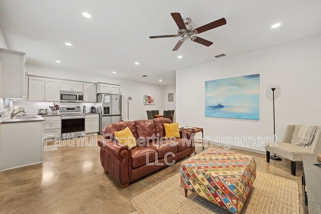 Building Photo - 16246 County Rd 4100