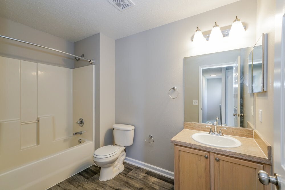 Building Photo - 11025 Golden Silence Dr