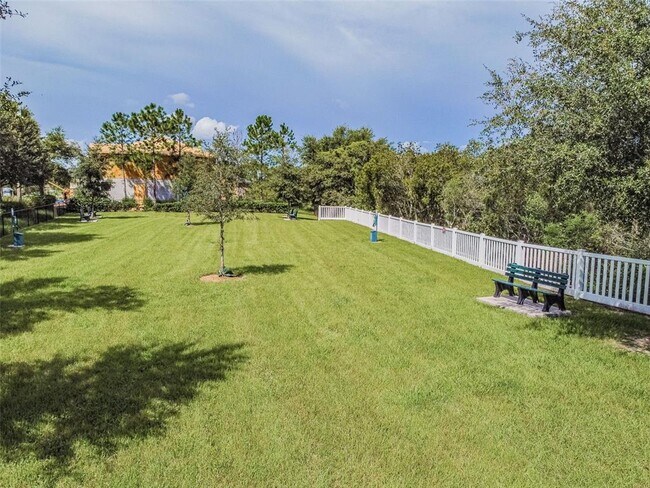 Building Photo - 5667 Chorleywood Ln