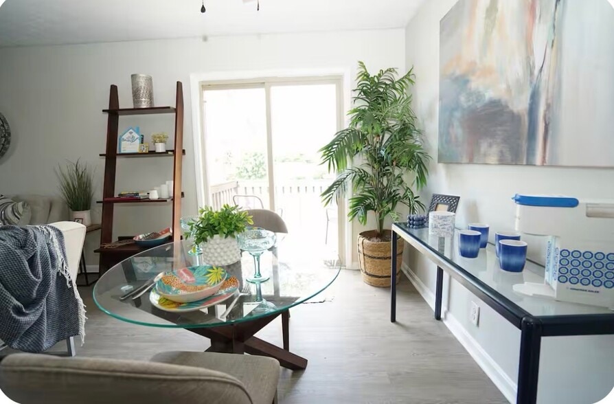 Floorplan - 901 Crosshill Dr