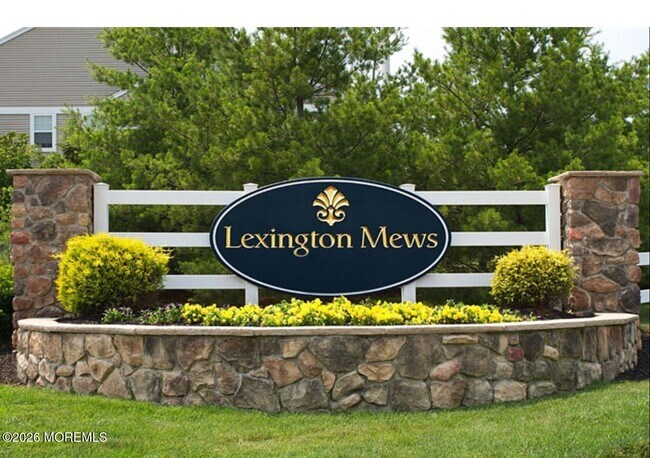 Building Photo - 507 Lexington Mews