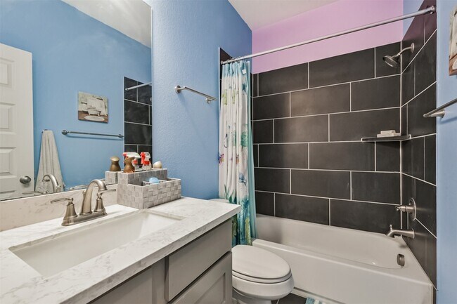 Building Photo - 27208 Starry Oaks Dr
