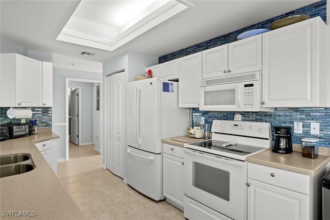 Primary Photo - 14817 Laguna Dr