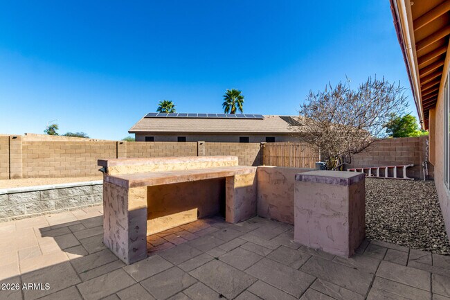 Building Photo - 20016 N 65th Dr