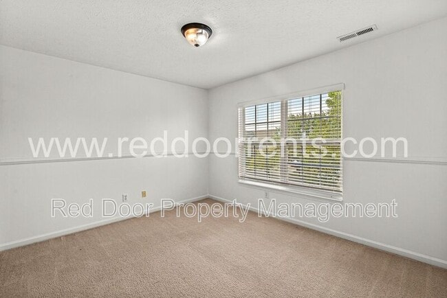 Building Photo - 11852 Geyser Ct