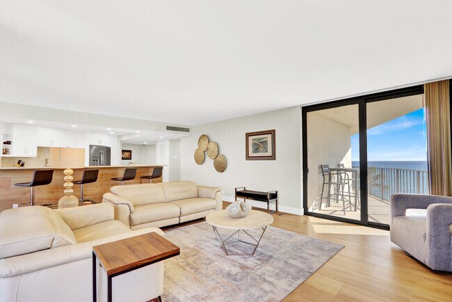 Building Photo - 5420 N Ocean Dr