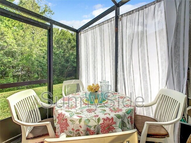 Building Photo - 2390 Caravelle Cir