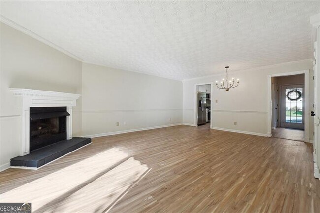 Building Photo - 1070 Travelers Trail