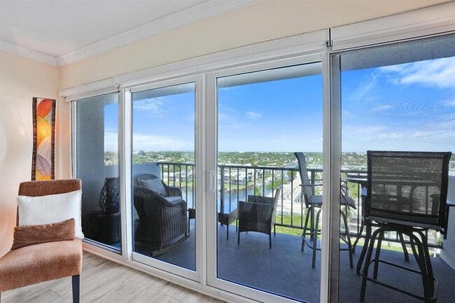 Building Photo - 801 S Federal Hwy