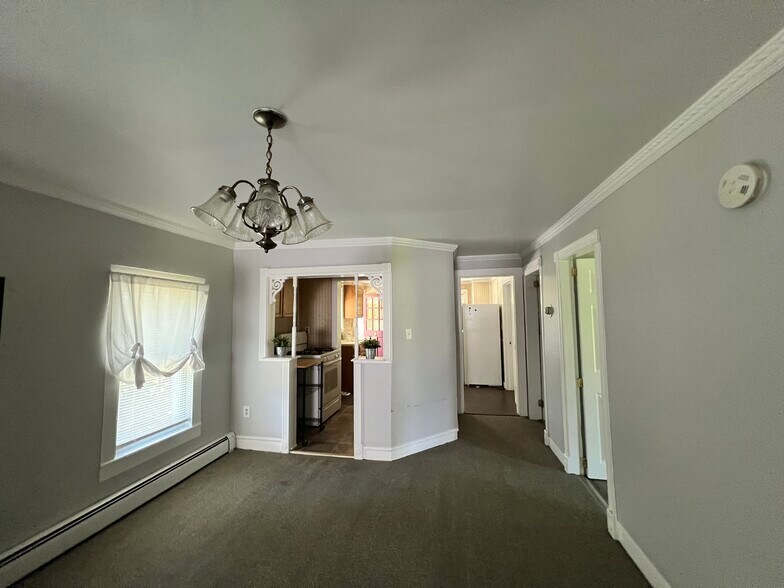 Building Photo - 57 Faber Ave