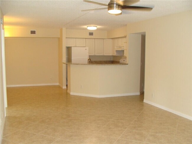 Building Photo - 4245 S 57th Ave