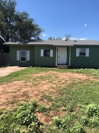 Building Photo - 2313 NW 15th Ave