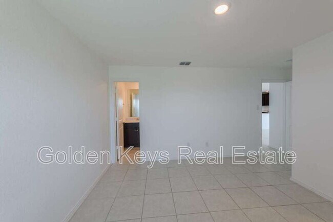 Building Photo - 2629 Turtle Dove Dr