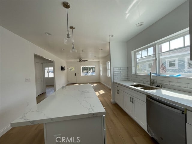 Building Photo - 707 Columbia Pl