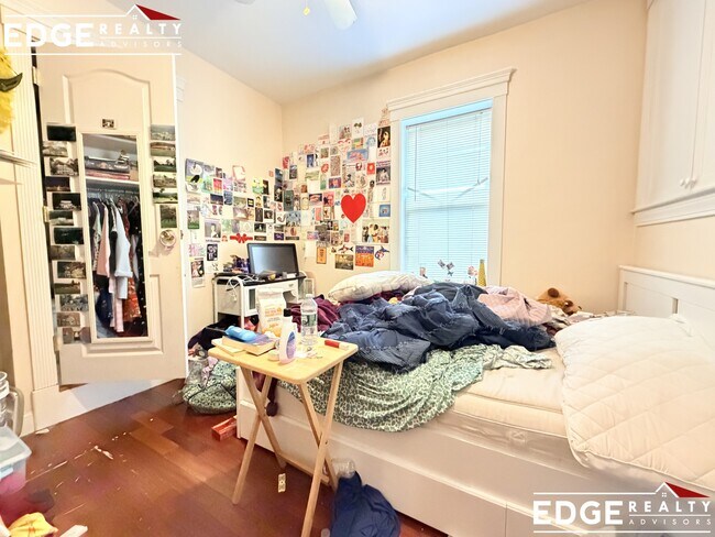 Building Photo - 5 Delaware Pl