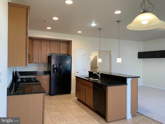 Building Photo - 21564 Romans Dr