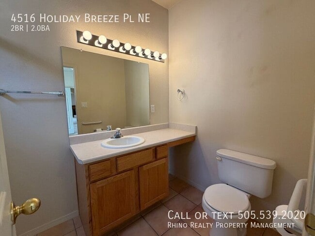 Building Photo - 4516 Holiday Breeze Pl NE