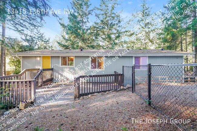 Building Photo - 13415 138th Ave NW