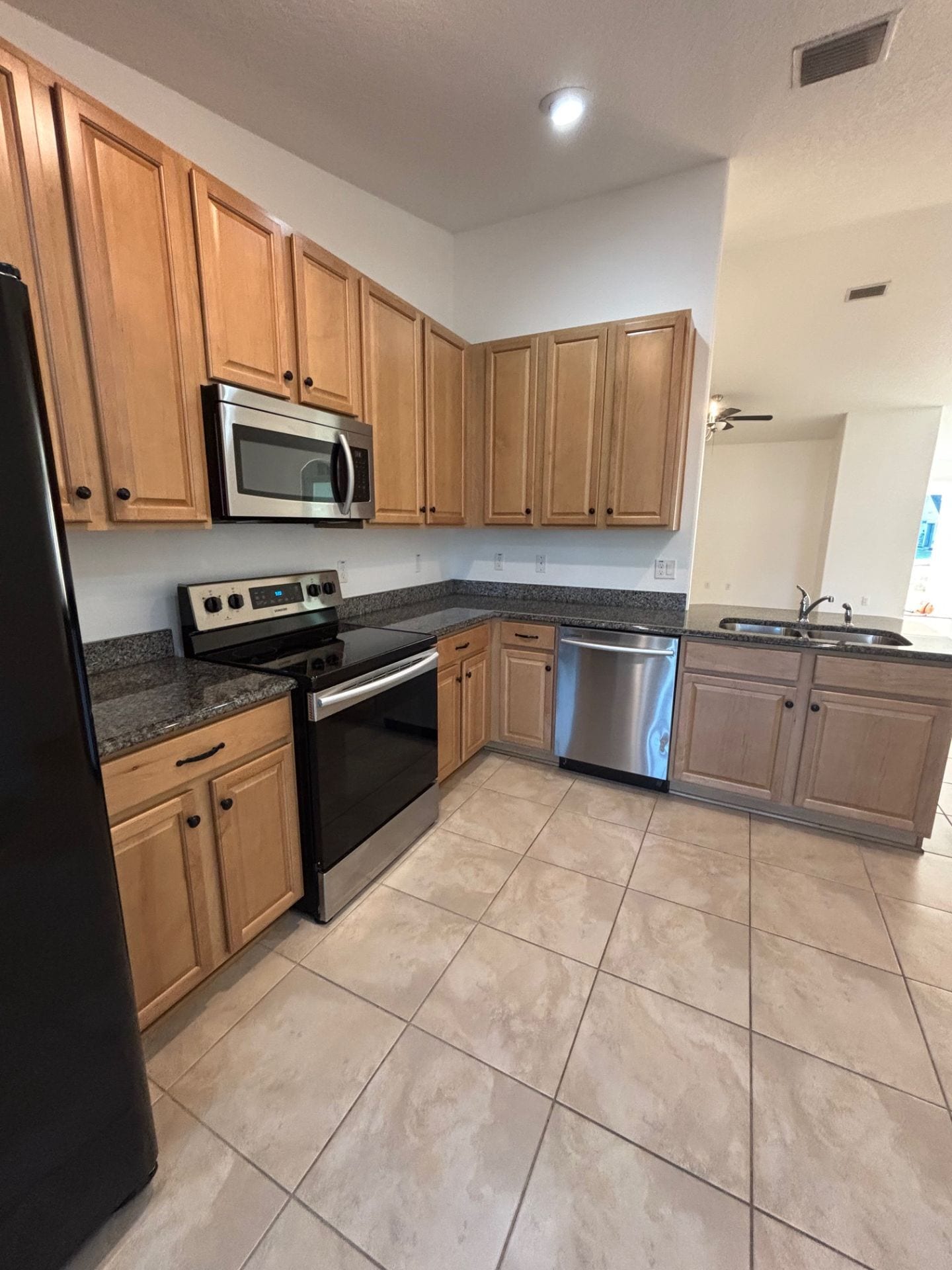 Building Photo - 21 Wood Arbor Ln